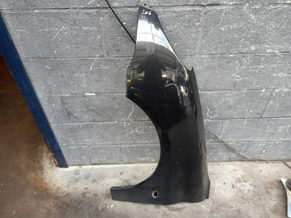 AILE AVANT GAUCHE PEUGEOT 206 - Vue 1